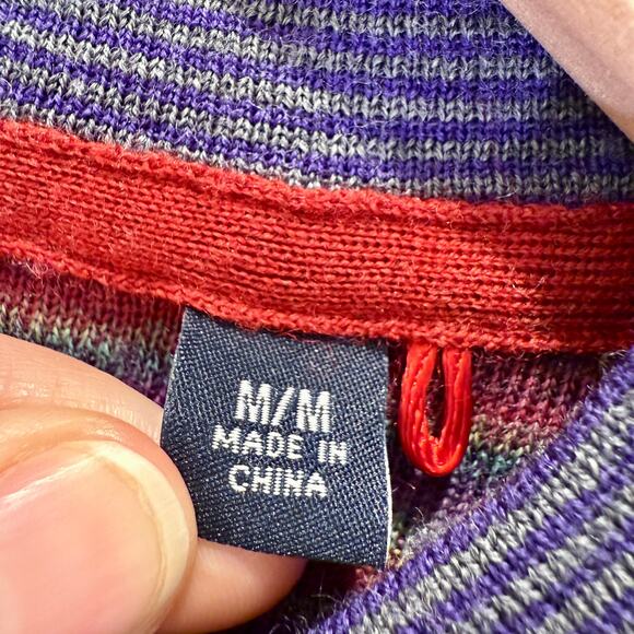 Robert Graham 100% Wool Sweater Size Medium Purple V-Neck - Picture 7 of 11